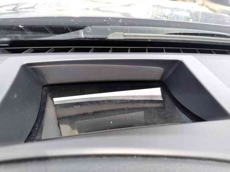 BMW 530 D GRAN TOURISMO AUTOMAT,PANORAMA, 180kW - foto 40