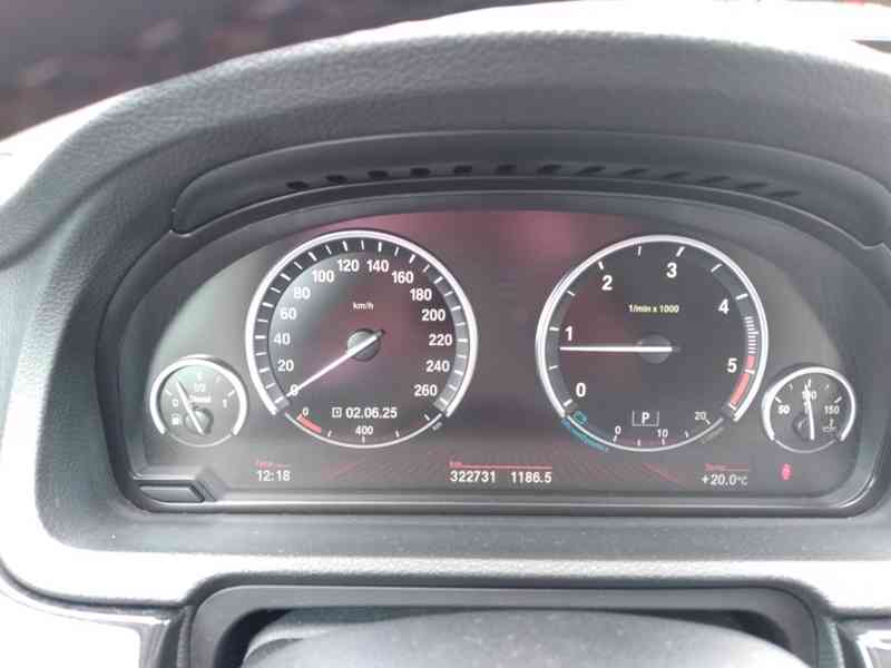 BMW 530 D GRAN TOURISMO AUTOMAT,PANORAMA, 180kW - foto 28
