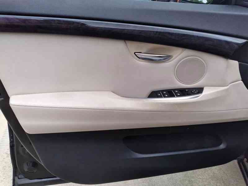 BMW 530 D GRAN TOURISMO AUTOMAT,PANORAMA, 180kW - foto 48