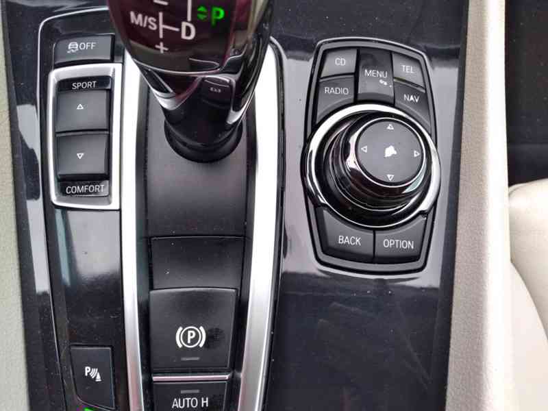 BMW 530 D GRAN TOURISMO AUTOMAT,PANORAMA, 180kW - foto 27