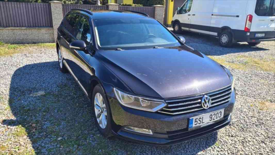 Volkswagen Passat 2,0 - foto 3