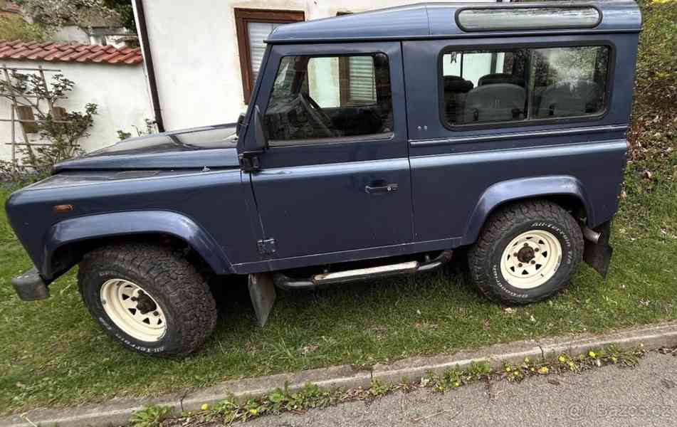 Land Rover Defender 2,5 90 STW - foto 6
