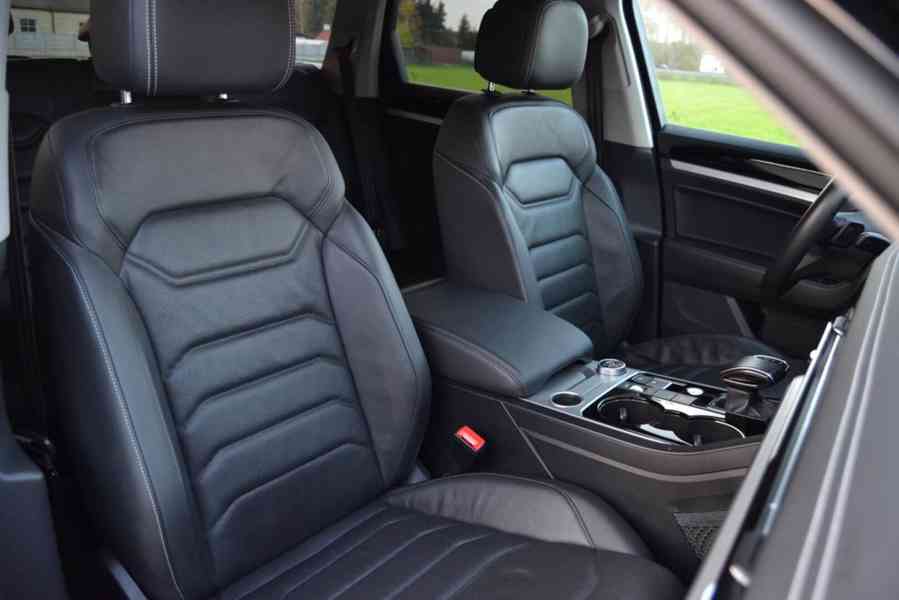 Volkswagen Touareg 3.0 TDI V6 170kW 4MOTION Tiptronic Navi - foto 18