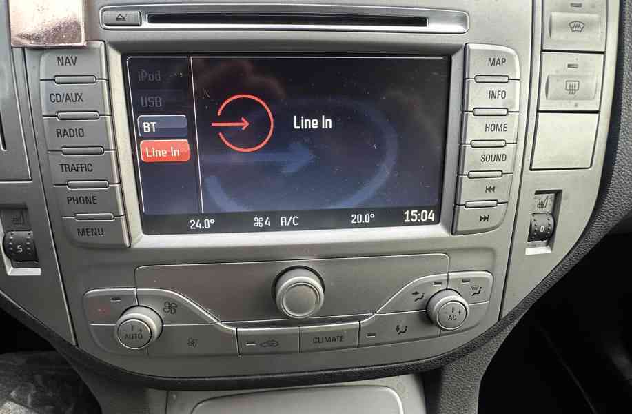 Ford Kuga 2.0 TDCi 4x4/Automat/120kW - foto 23