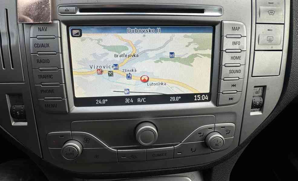 Ford Kuga 2.0 TDCi 4x4/Automat/120kW - foto 27