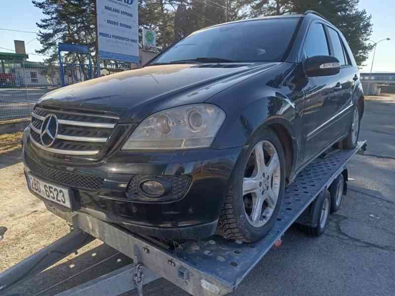 Mercedes-Benz ML 320 CDi 4 MATIC - foto 2