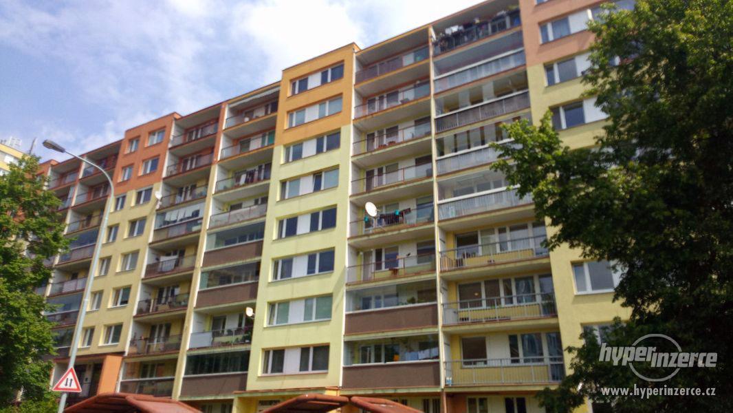 Prodám byt 3kk Praha Modřany, Krouzova, 75 m2, OV, lodžie - foto 1