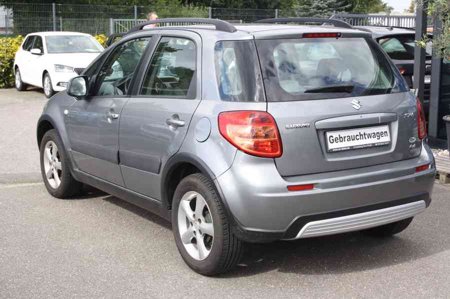 Suzuki SX4 1.6i 4X4 Comfort benzín 79kw - foto 5