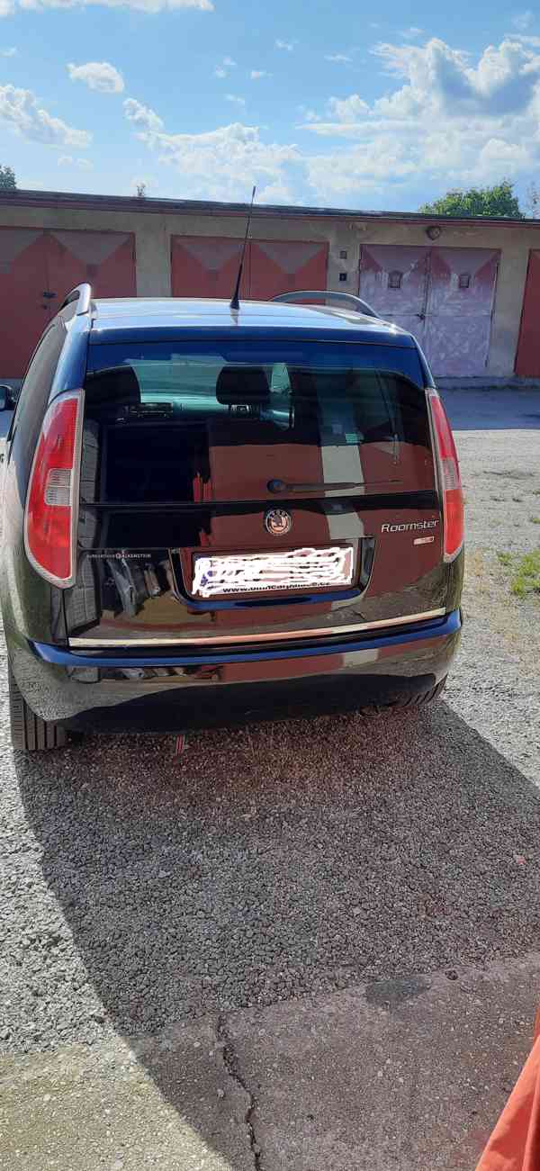 Prodám Škoda Roomster Black  1.2Tsi 77kW r.v. 2011, 133...km - foto 12