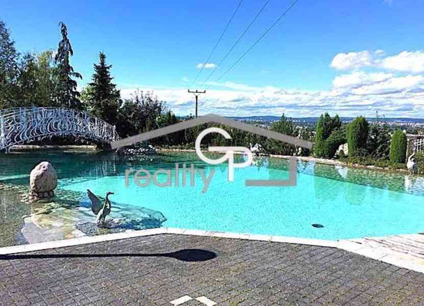 Exkluzivní vila s maximálním soukromím ve Včelné - foto 17