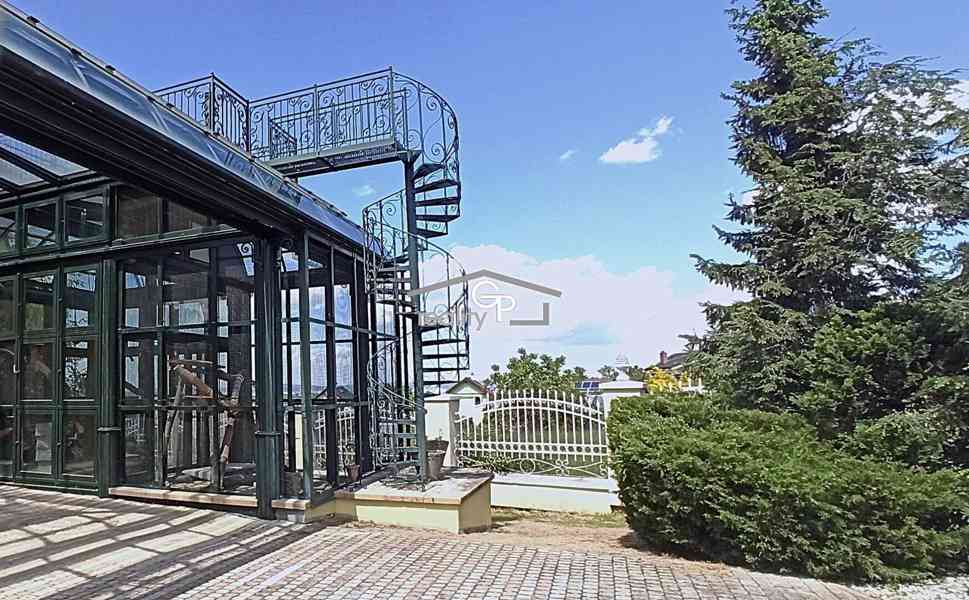 Exkluzivní vila s maximálním soukromím ve Včelné - foto 18