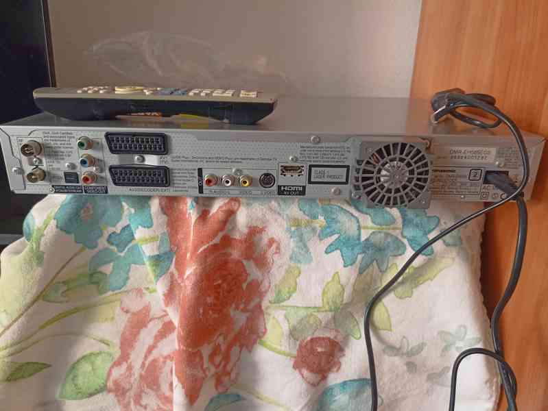 DVD rekordér Panasonic DMR-EH585 s pevným diskem odzkoušený - foto 2