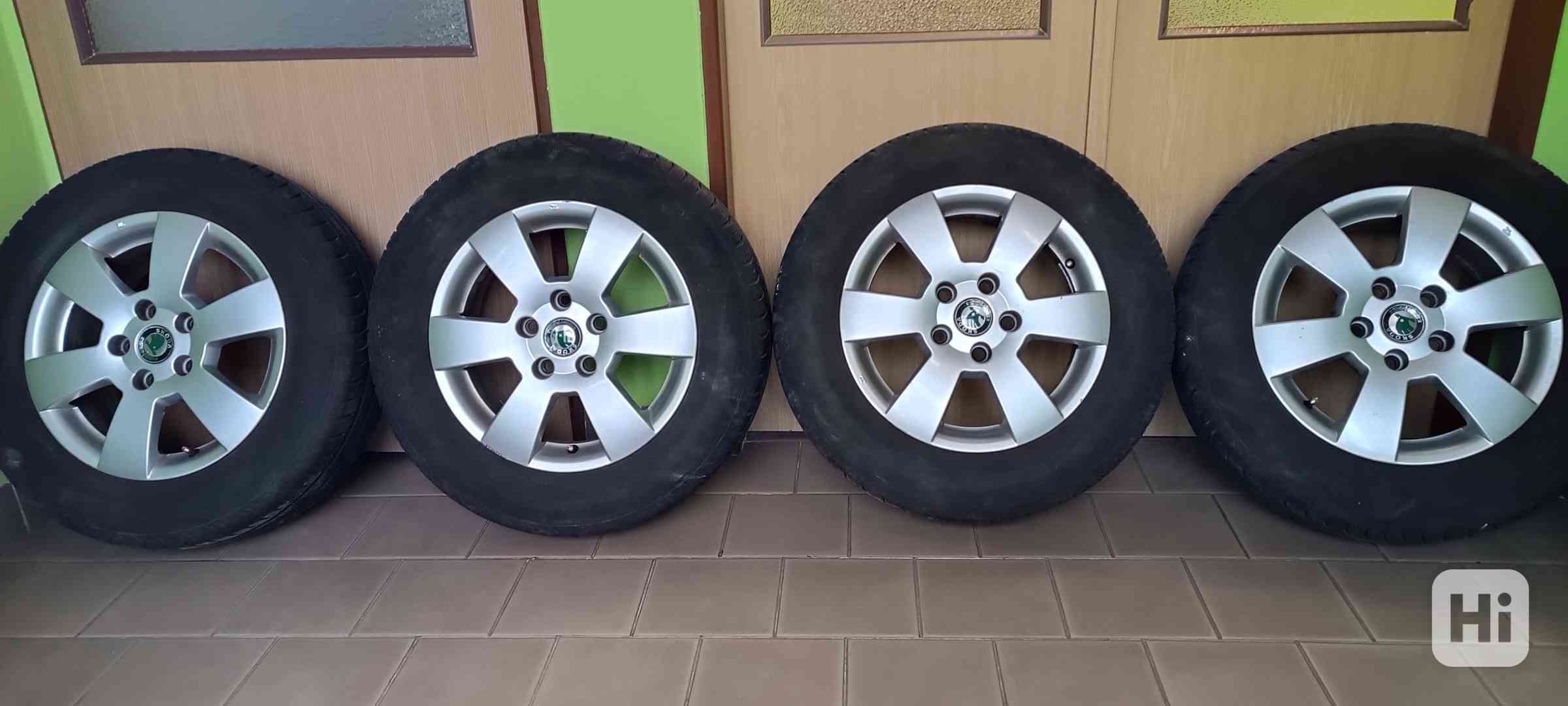 Originální hliníková kola Octavia 2. letní - foto 1