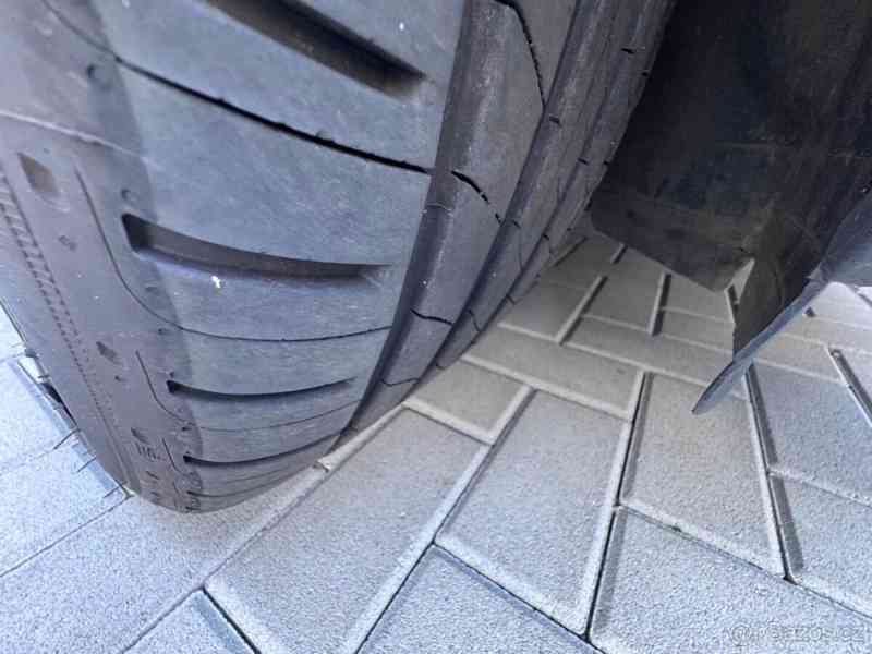 Ford S-MAX - foto 13