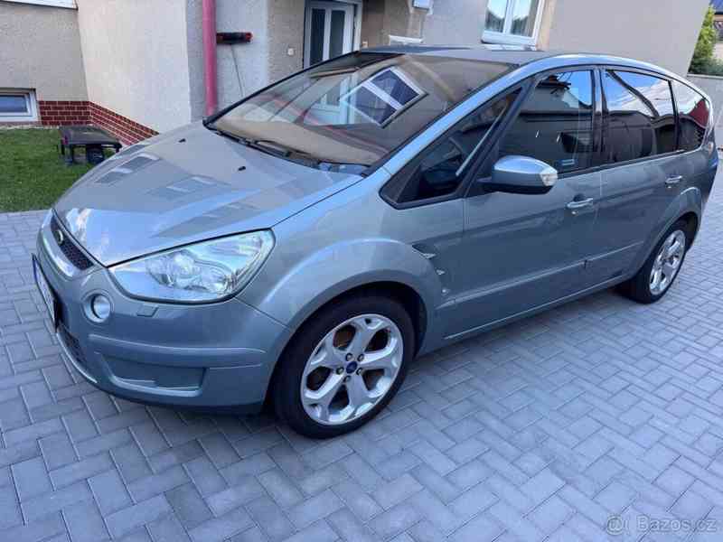 Ford S-MAX - foto 1