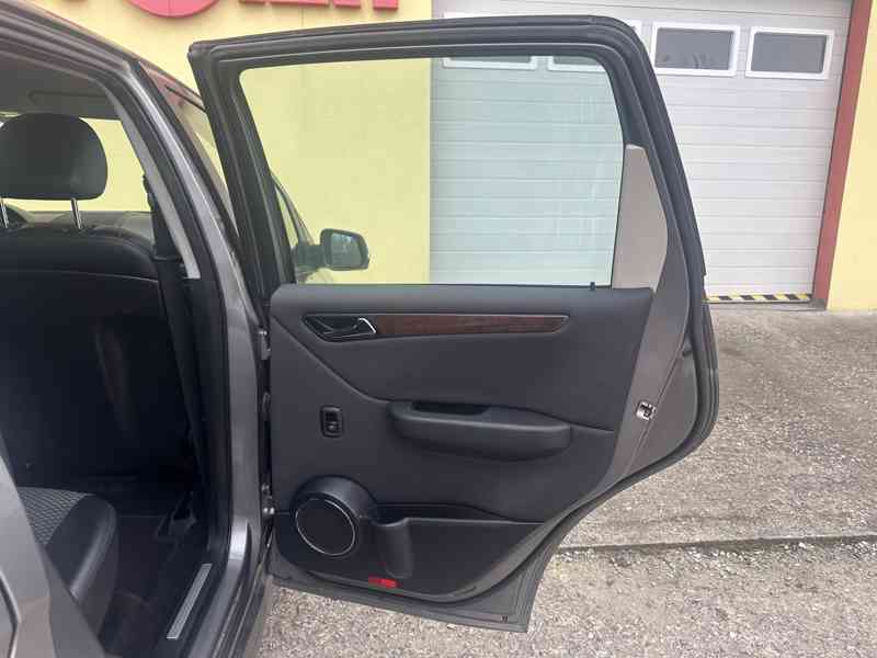 Mercedes-Benz A180 CDi Automat/1MAJ/Tempomat/ESP - foto 17