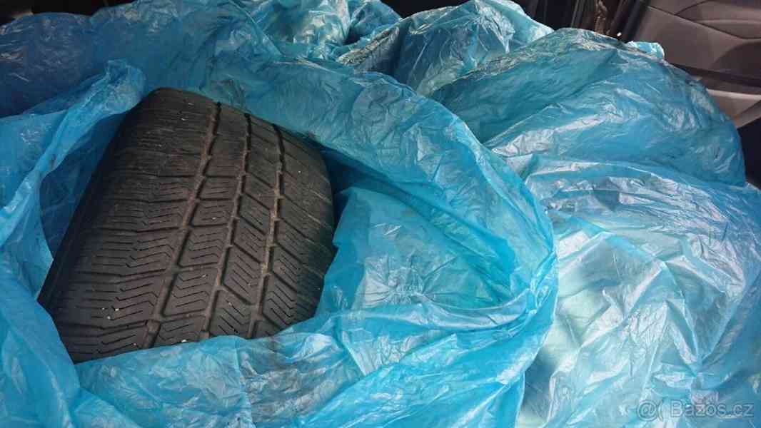 Toyota Auris 1,6   Valvematic, rok 2011 - foto 10