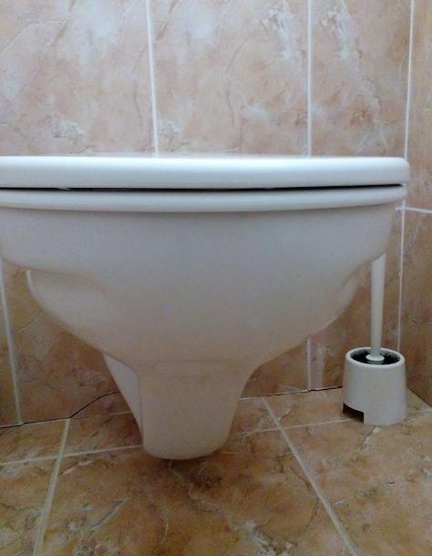 !!! Závěsný klozet vč. WC sedátka s poklopem a tlačítka !!! - foto 4