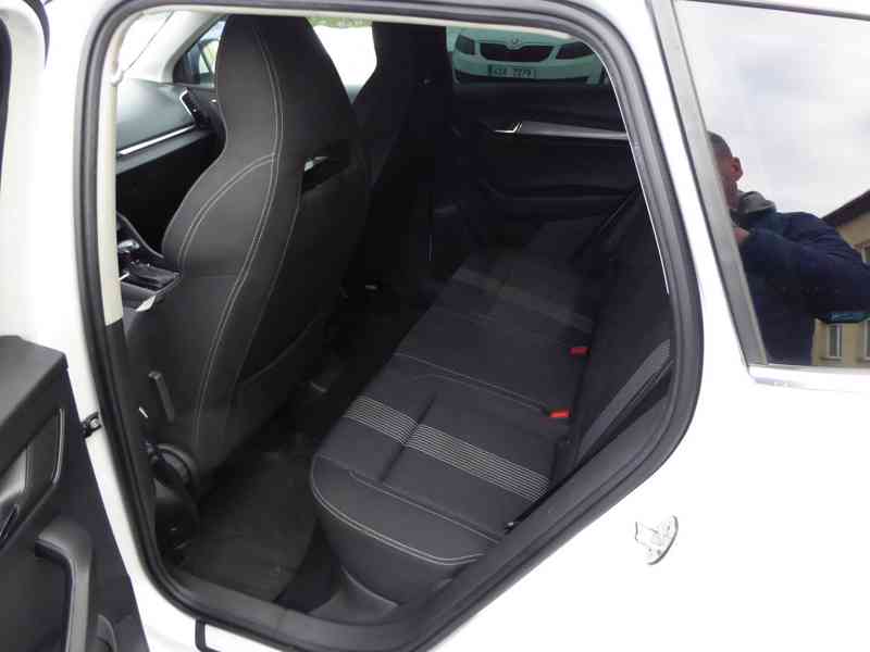 ŠKODA Karoq Style 2,0 TDI 110 kW 4x4 DSG - foto 11