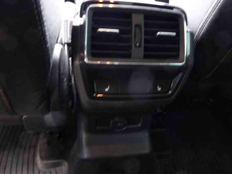 ŠKODA Karoq Style 2,0 TDI 110 kW 4x4 DSG - foto 12