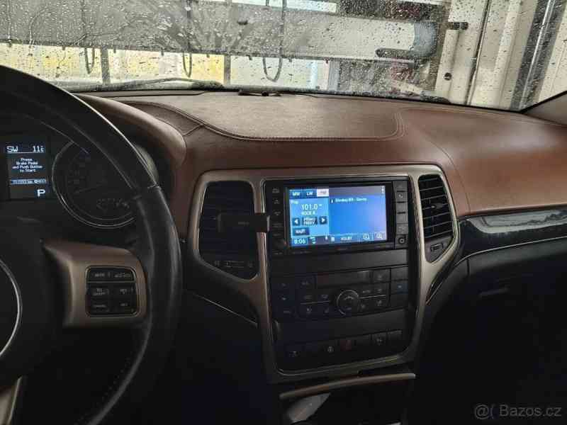 Jeep Grand Cherokee 3,0   CRD 177KW ROK 2013 OVERLAND - foto 3
