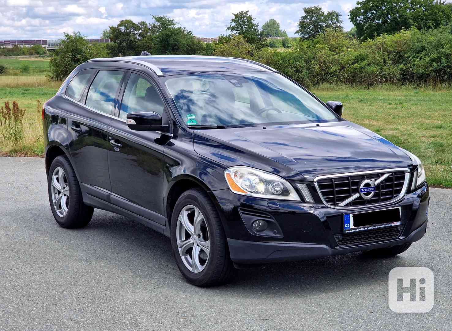 Volvo XC60 2.4D D5 - foto 1