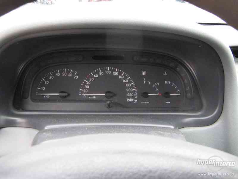 Renault Laguna 1.6 16v 79kW (K4M) r.v. 2001 - foto 8