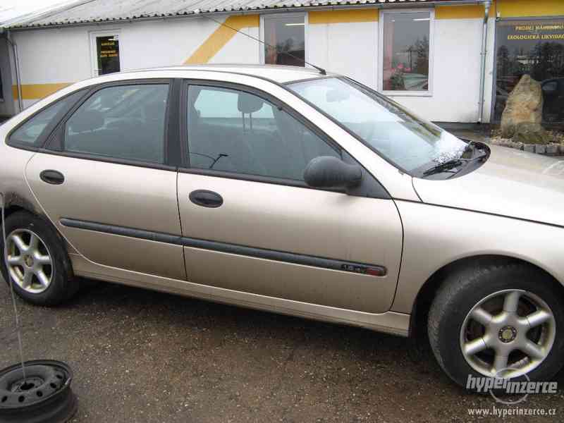Renault Laguna 1.6 16v 79kW (K4M) r.v. 2001 - foto 12