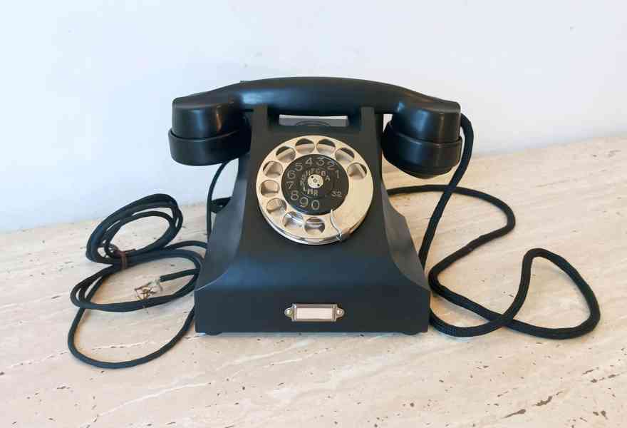 Starožitný telefon Prchal – Ericsson, rok 1936/1939, krásný  - foto 2