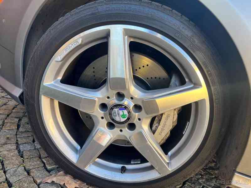 Mercedes-Benz CLS 500	 - foto 13