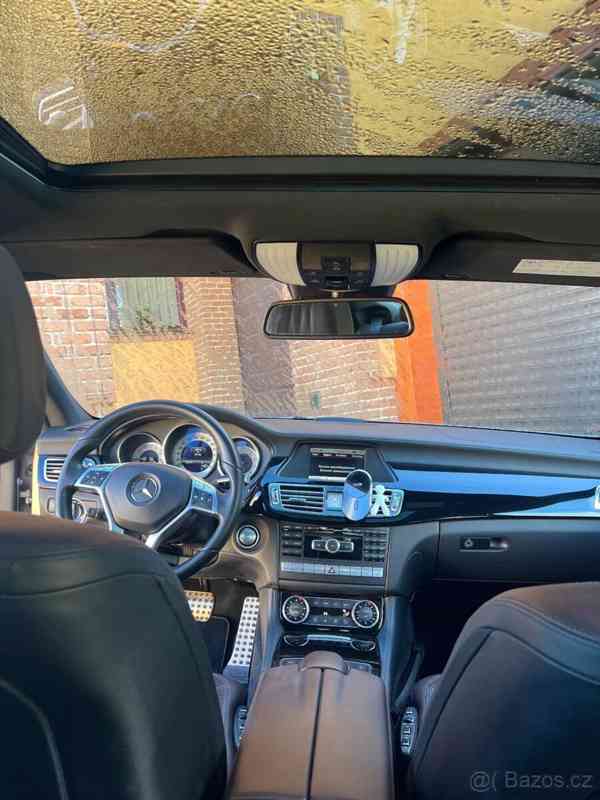Mercedes-Benz CLS 500	 - foto 2