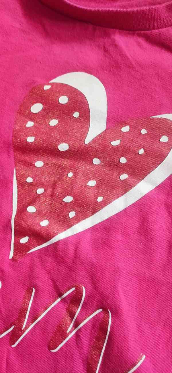 Dětské tričko se srdcem, vel. 110/116 - foto 4