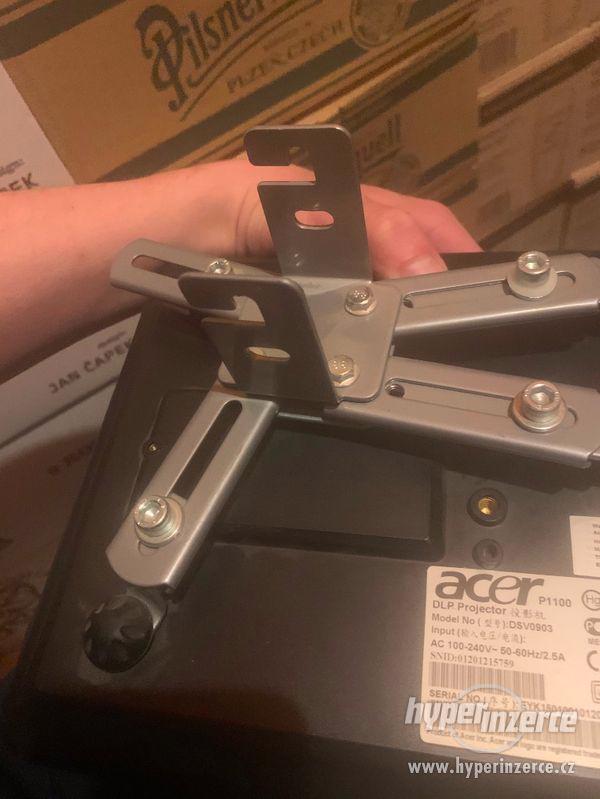 P1100 acer , Nobo platno, stropni drzak - foto 2