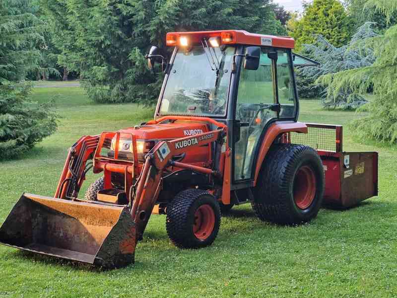 Kompaktní traktor Kubota 36hp s nakladačem - foto 5