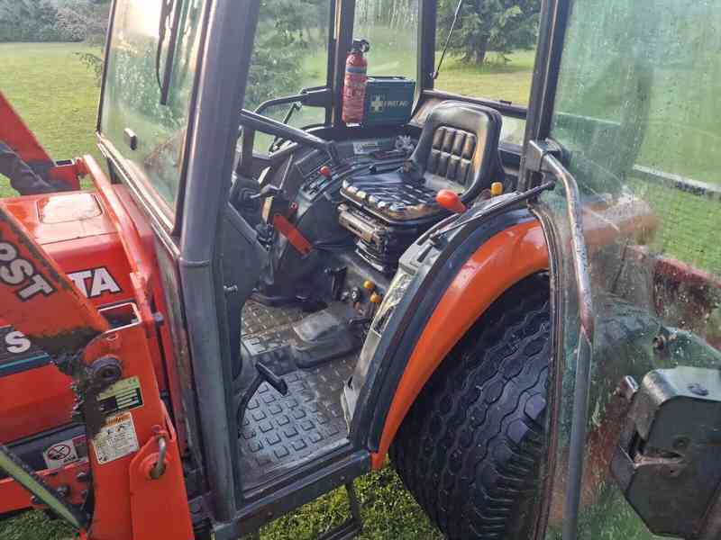 Kompaktní traktor Kubota 36hp s nakladačem - foto 3