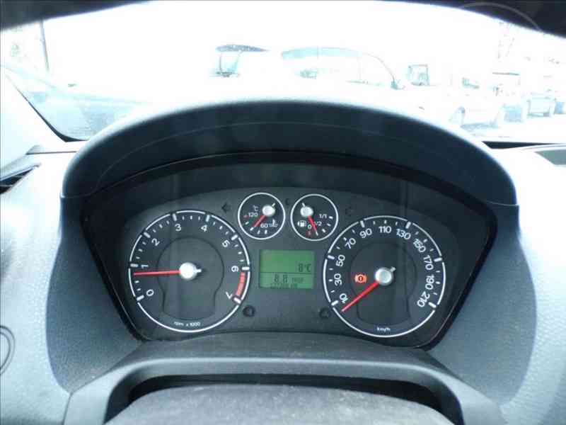 Ford Fiesta 1,4 16V DIGI.KLIMA - foto 6