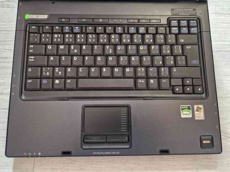 notebook HP Compaq nx6325 - foto 3