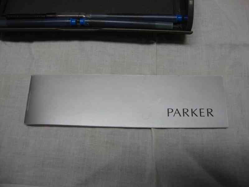 Luxusní bombičkové pero Parker kompletní balení + náplně - foto 7