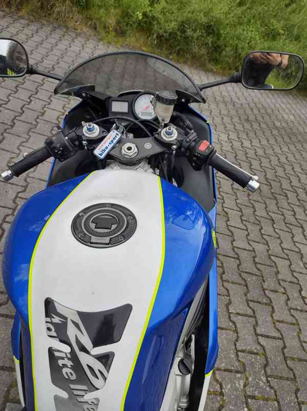 Motocykl YAMAHA YZF-R6 - foto 4