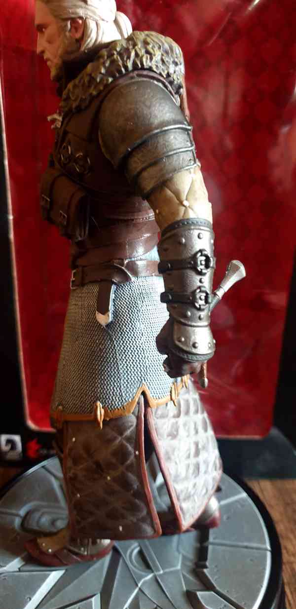Figurina witcher wild hunt geralt grand master - foto 5
