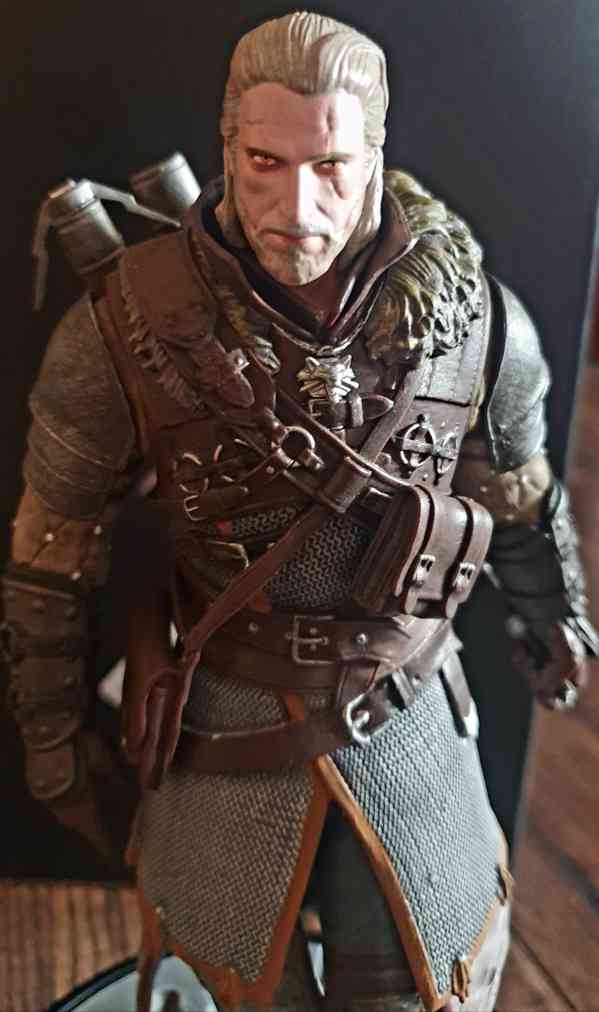Figurina witcher wild hunt geralt grand master - foto 4