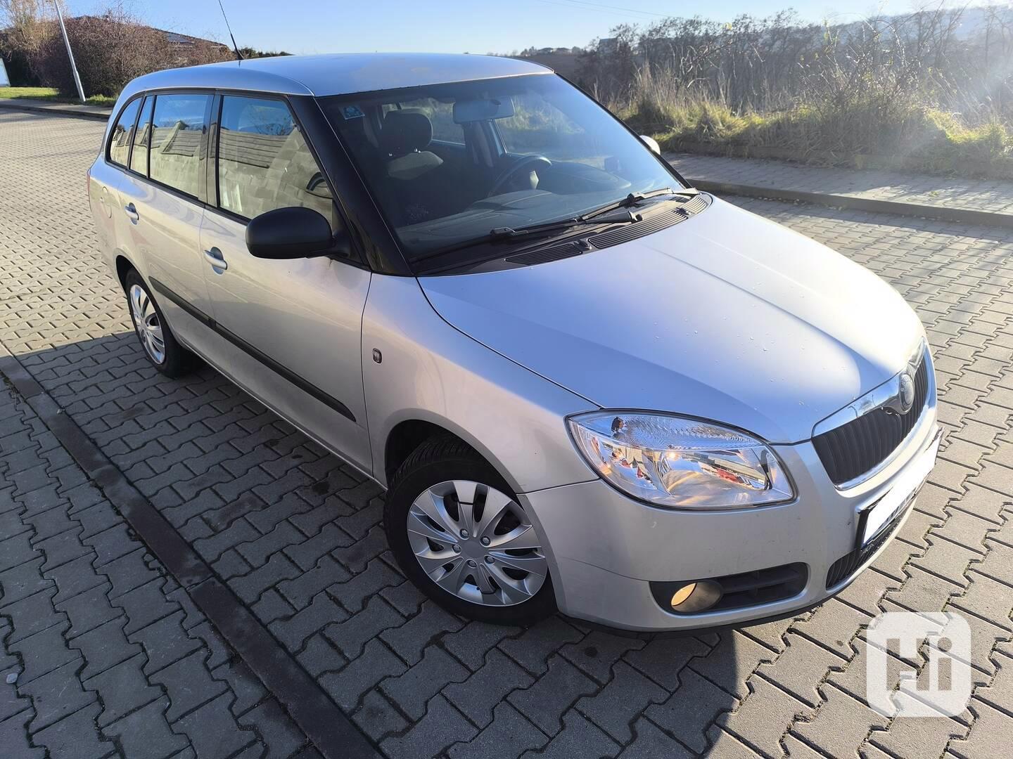 Škoda Fabia Combi 1.4 16V Elegance - foto 1