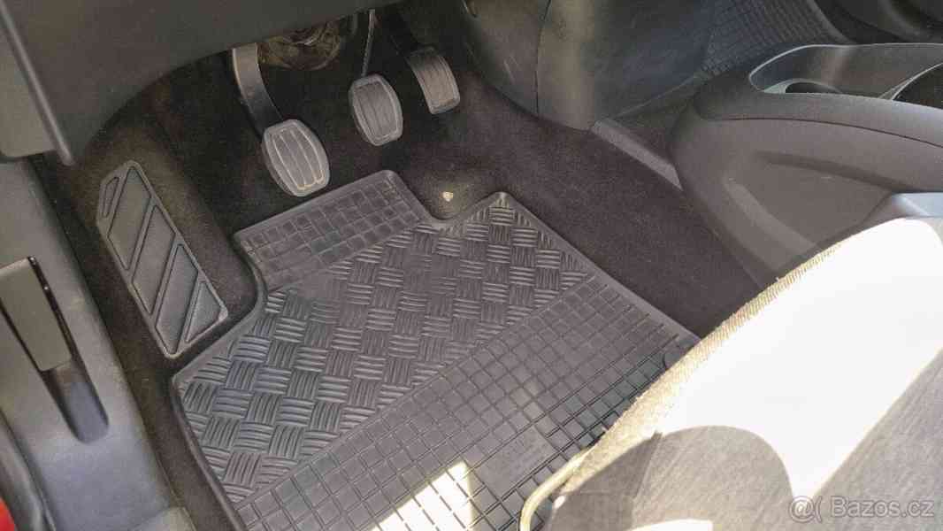 Citroën C4 Picasso 1,6   Blue HDI, 7 míst - foto 14