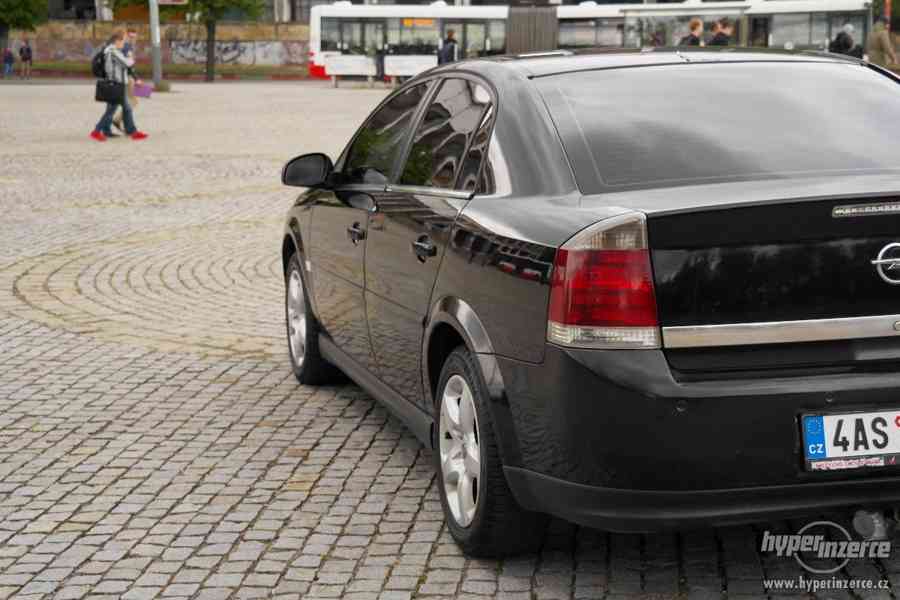 Opel Vectra C 1.9. CDTI 110kw AUTOMAT. najeto 204t, 2006 - foto 11