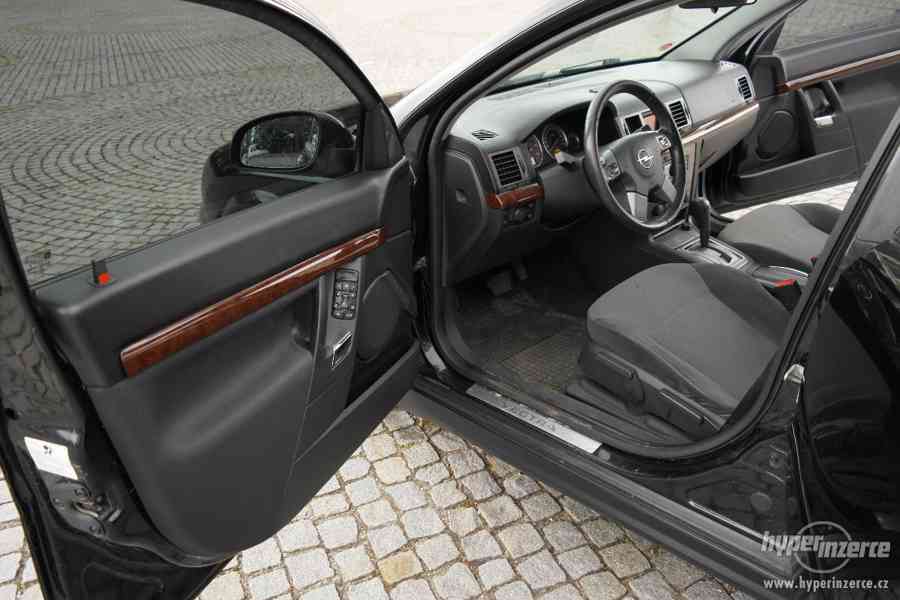 Opel Vectra C 1.9. CDTI 110kw AUTOMAT. najeto 204t, 2006 - foto 22