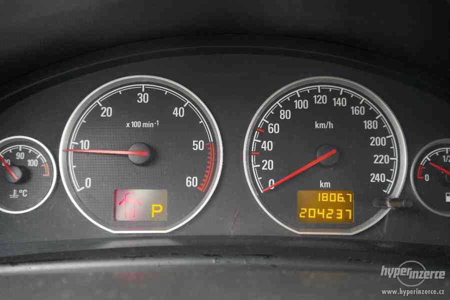 Opel Vectra C 1.9. CDTI 110kw AUTOMAT. najeto 204t, 2006 - foto 24