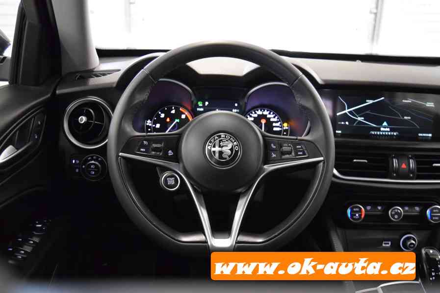 Alfa Romeo Stelvio 2.2 D EXECUTIVE PRAVIDELNÝ SERVIS-DPH - foto 11