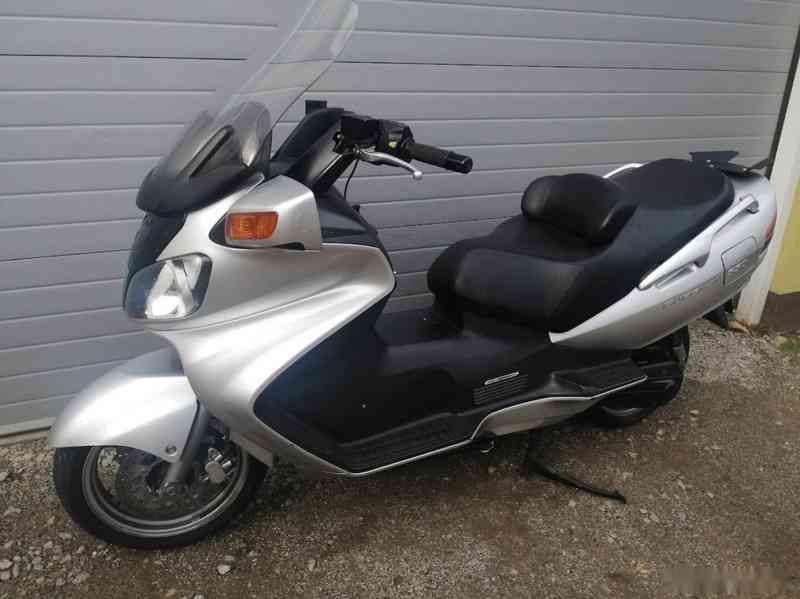 Suzuki AN 650 Burgman - foto 8