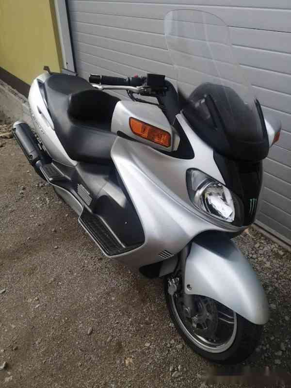 Suzuki AN 650 Burgman - foto 3