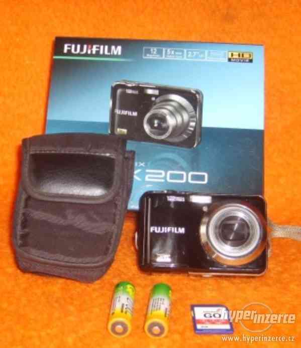 Fujifilm FinePix AX200 - foto 3